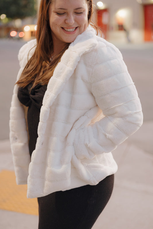 Lola Coat